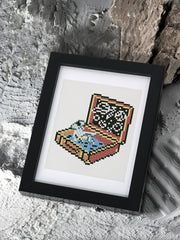 Framed cosmic cat diamond painting with crystals and grey space textures – quirky and calm setting.